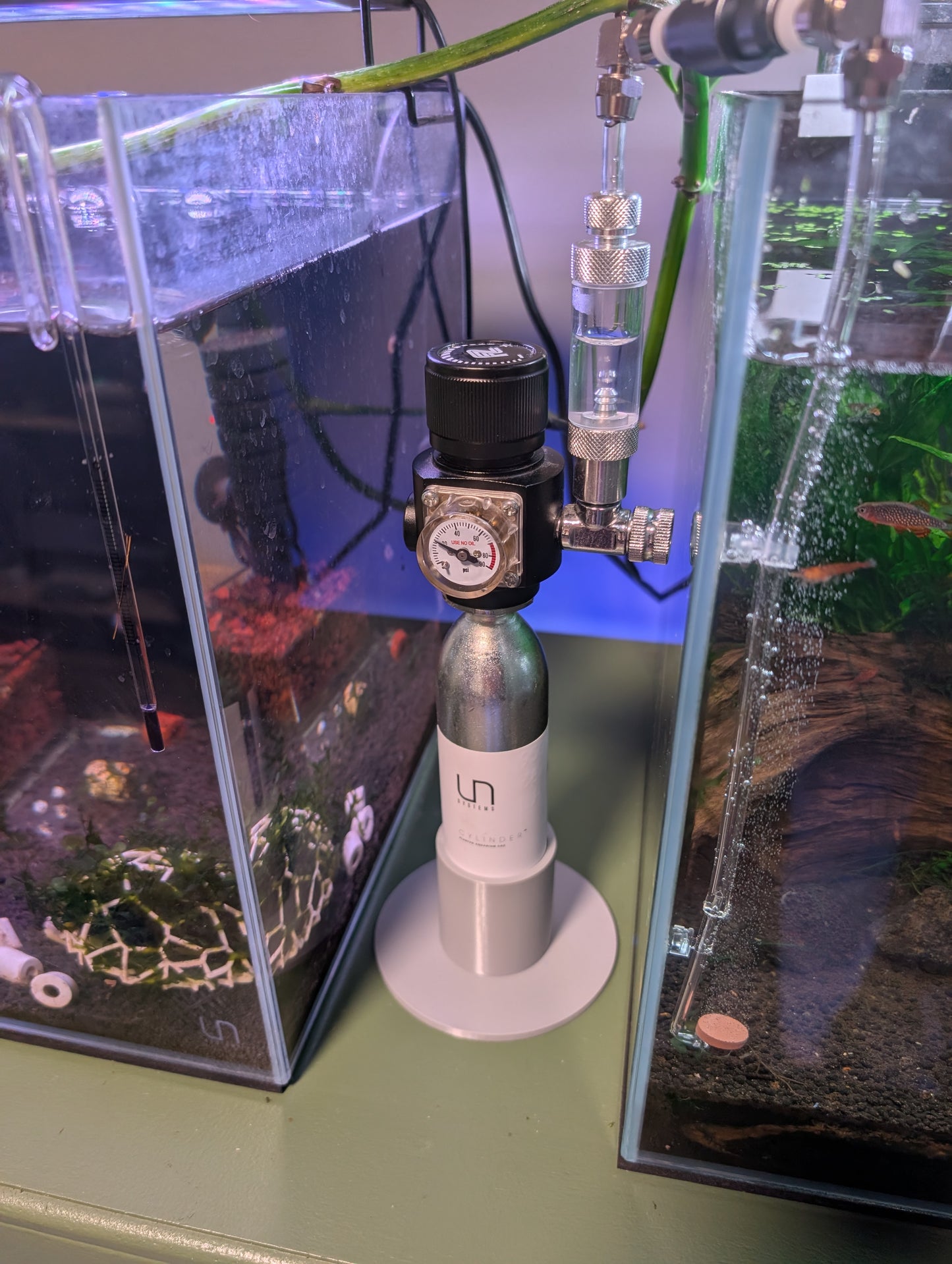 60g Disposable Co2 Cartridge Stand