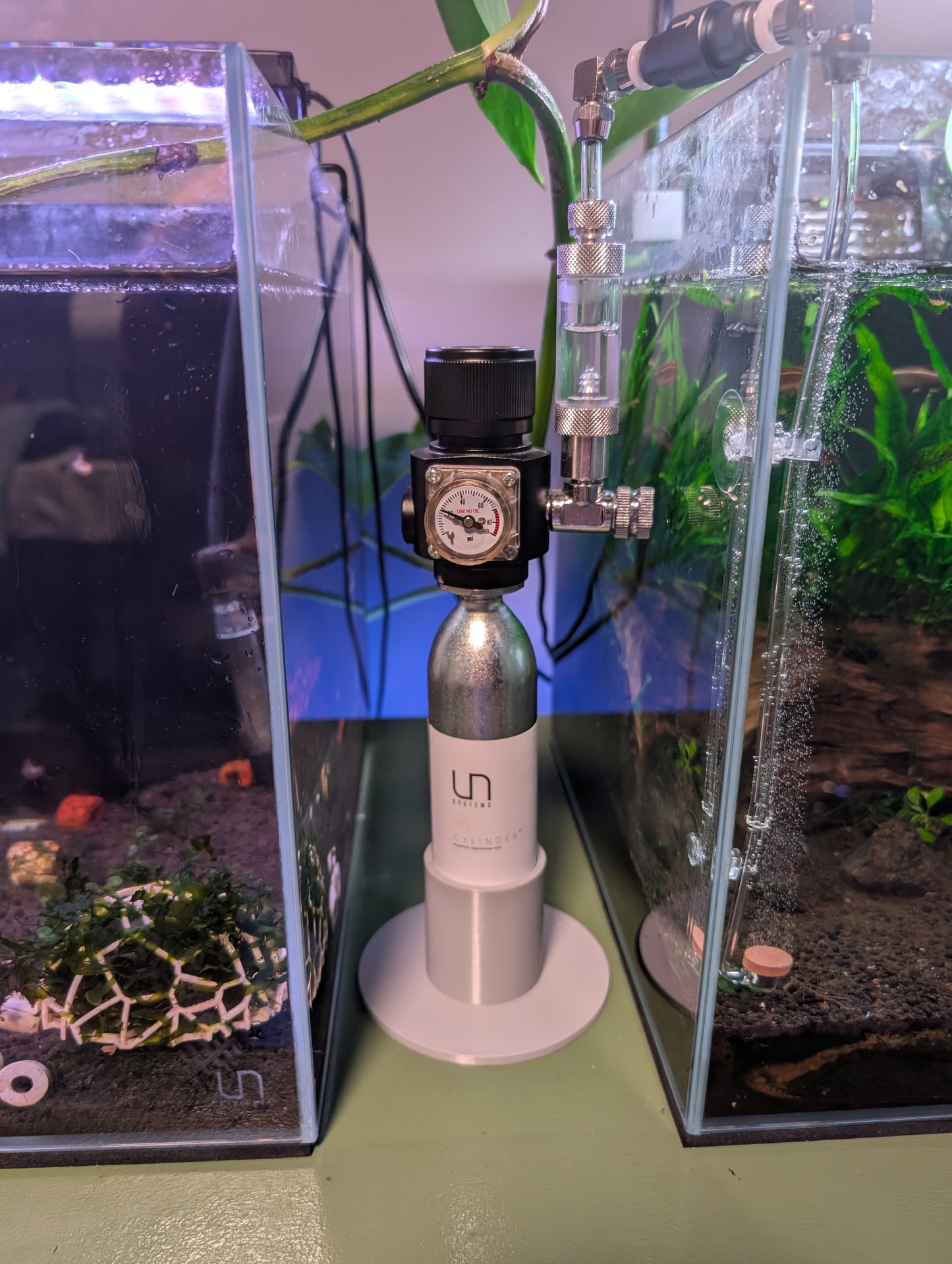60g Disposable Co2 Cartridge Stand